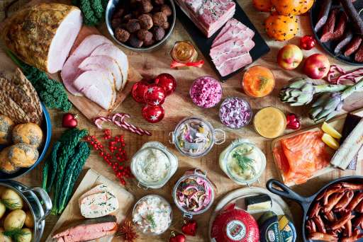 Lisa Elmqvist and Husmans Deli Christmas table